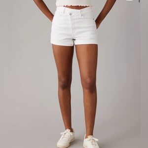 AMERCIAN EAGLE WOMENS WHITE DEMIN SHORTS
